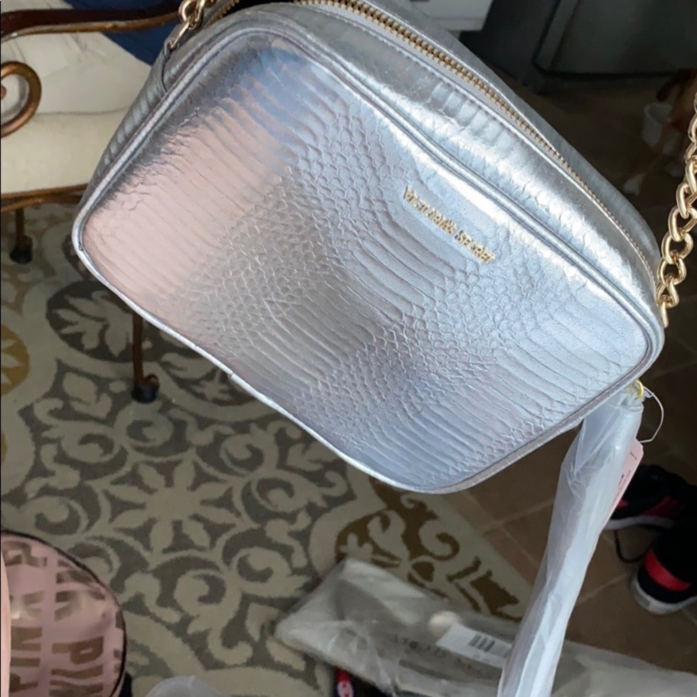 Purse - Picture 3 of 6